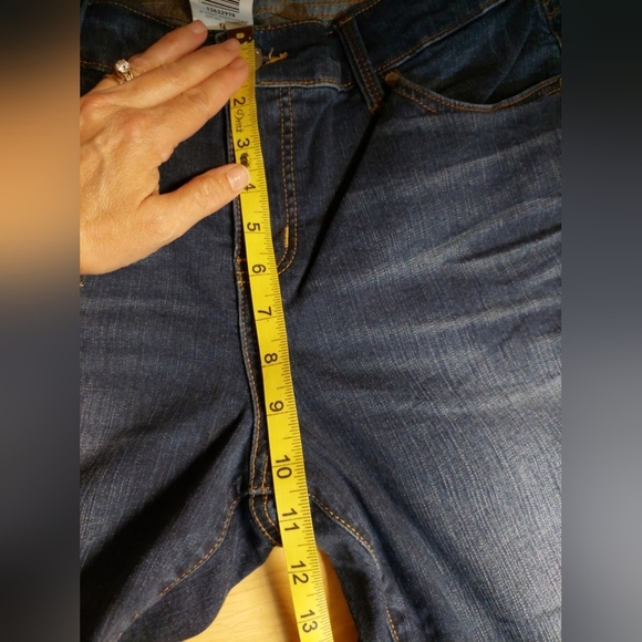 NEW Torrid Bombshell skinny jeans size 16 New! - Picture 13 of 13